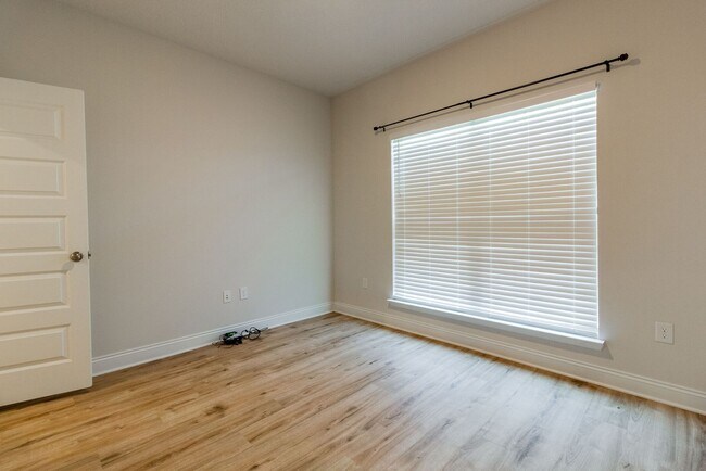 Building Photo - Turnkey 3 Bedroom Home in Firefly Community at Hammock Bay!