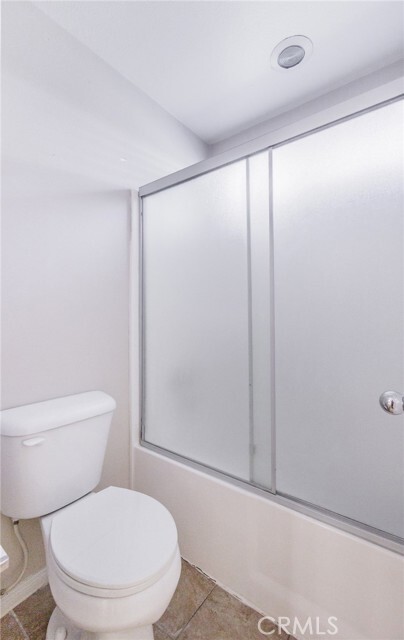 Building Photo - 920 Sawtooth Dr