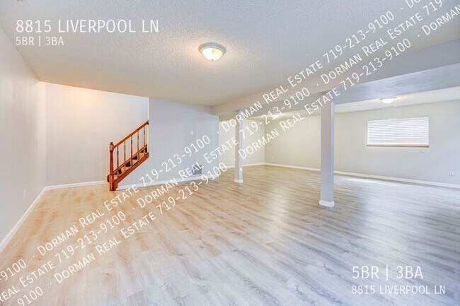 Building Photo - 8815 Liverpool Ln