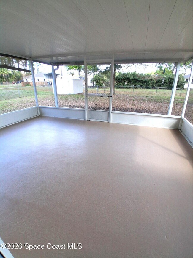 Building Photo - 1351 Danbury St SW