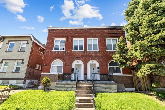 Building Photo - 3255 Nebraska Ave