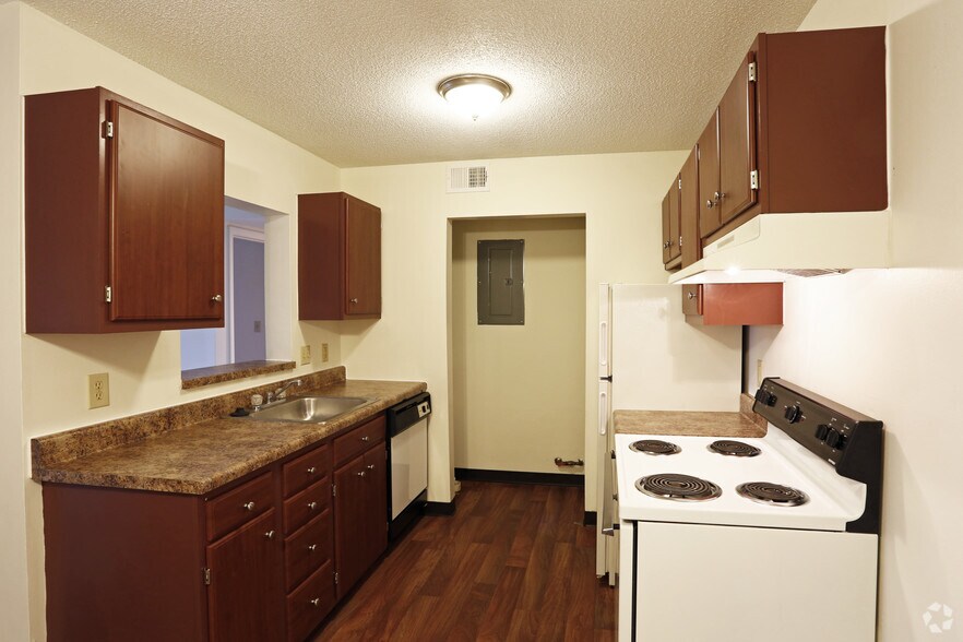 GLEN ARBORS 2400 Glen Arbors Dr Napoleon OH 43545 Apartment Finder