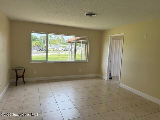 Building Photo - 210 Brandy Ln