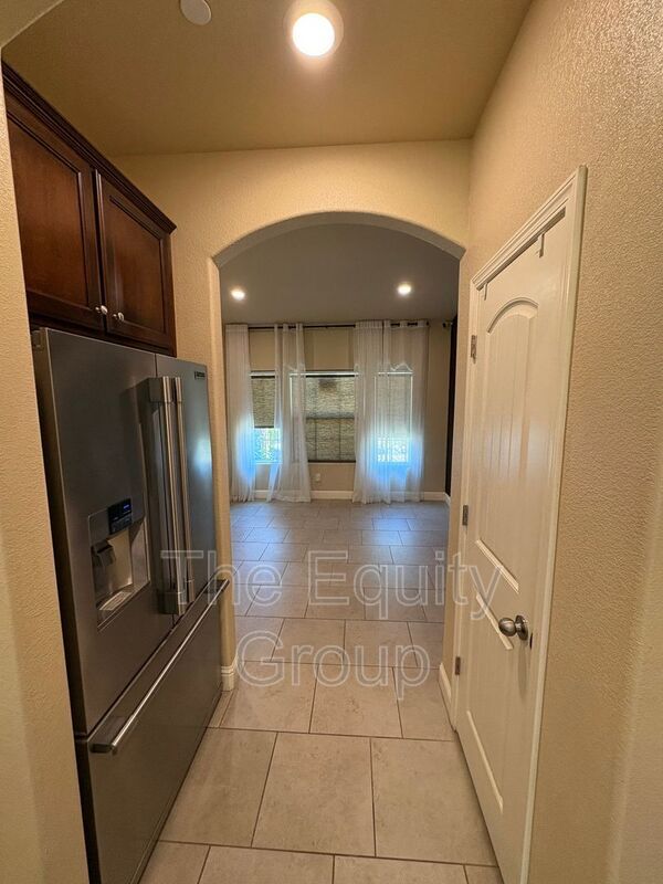 Building Photo - 1948 N Fulgham St