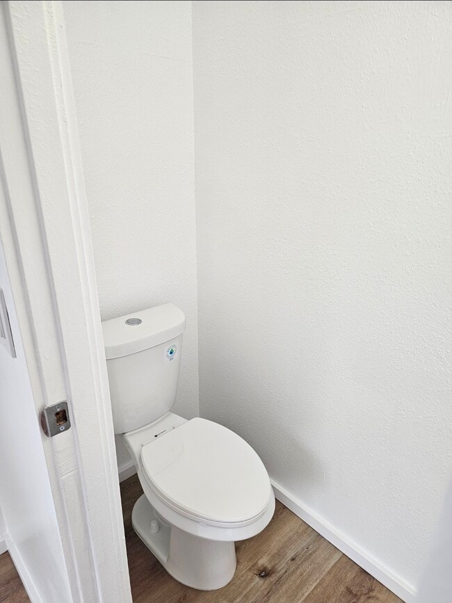 Building Photo - 56-344-344 Huehu St