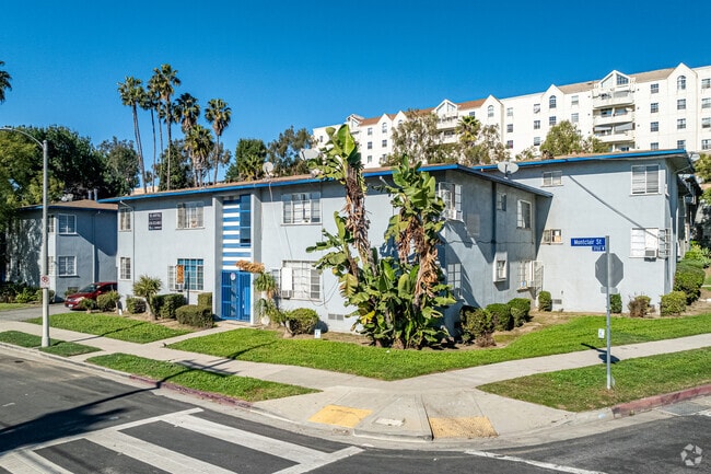 Building Photo - The Montville