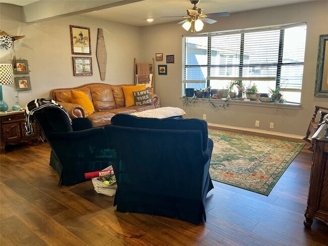 Building Photo - 715 North Ave