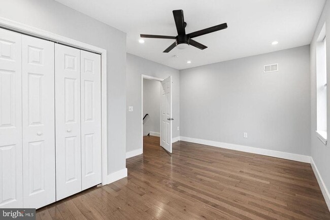 Building Photo - 2106 Manton St