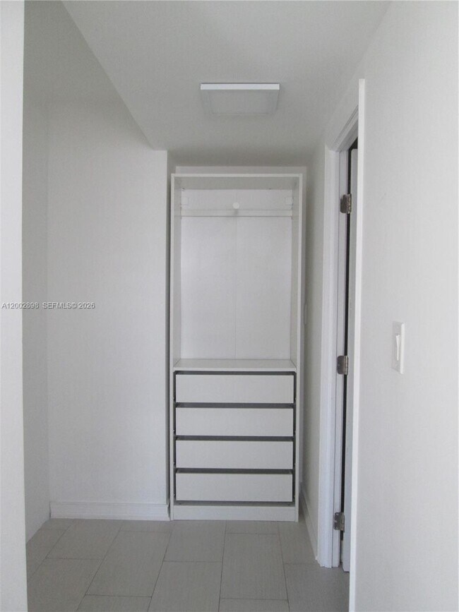 Building Photo - 251 174th St