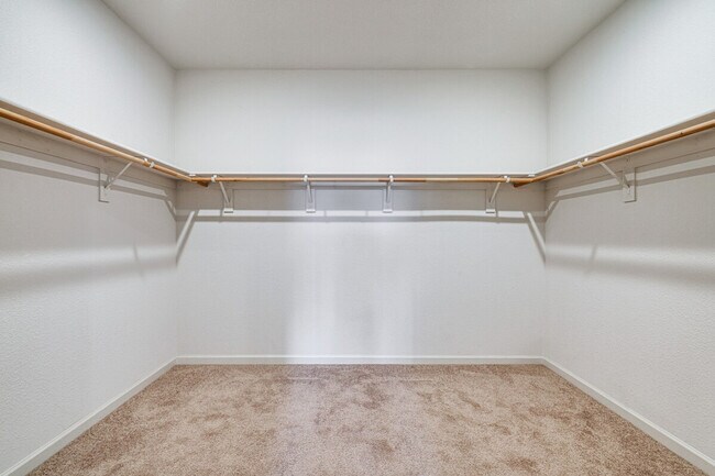 Building Photo - 1442 Copperfield Ave