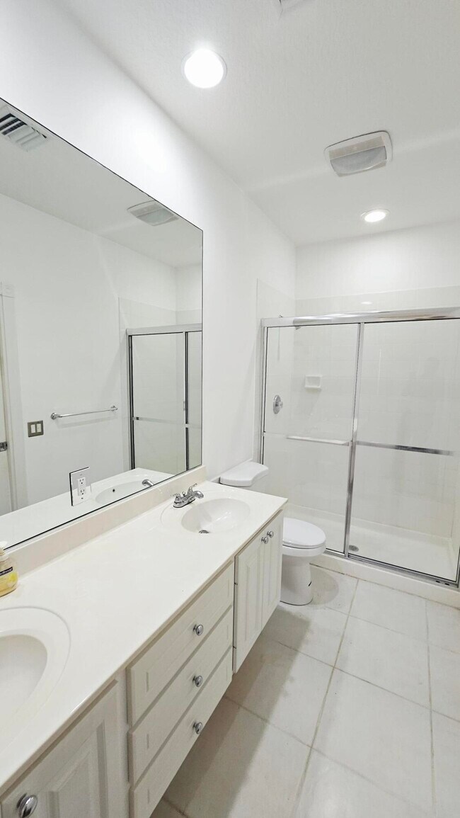 Building Photo - 2868 W Community Dr