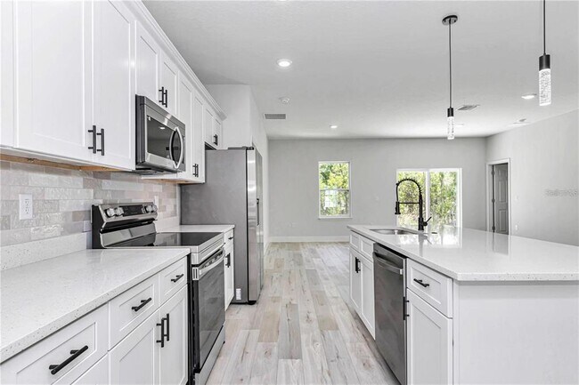 Building Photo - 586 Marion Oaks Trail