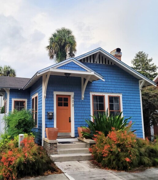 Building Photo - 408 NE 3rd Ave