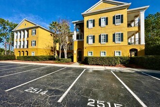 Building Photo - Mosaic 2533