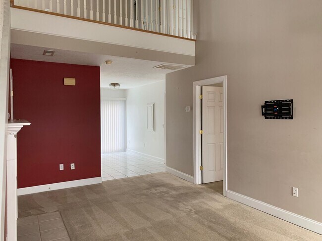 Building Photo - 190 Willow Oak Dr NW