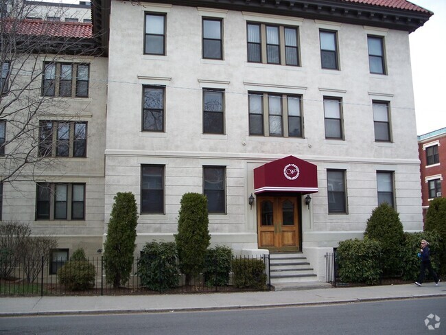 Building Photo - 29 Brainerd Rd