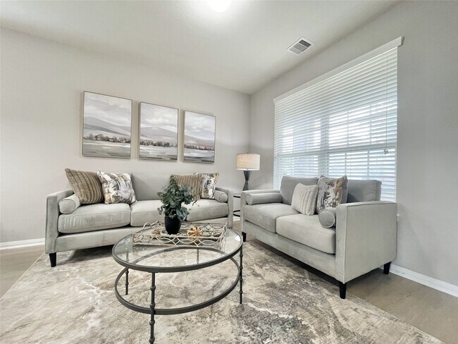 Building Photo - 30743 Gardenia Trace Dr