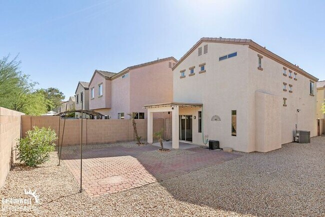 Building Photo - Stunning 3Bdm 2.5Ba Home in Prime North Phoenix Location!