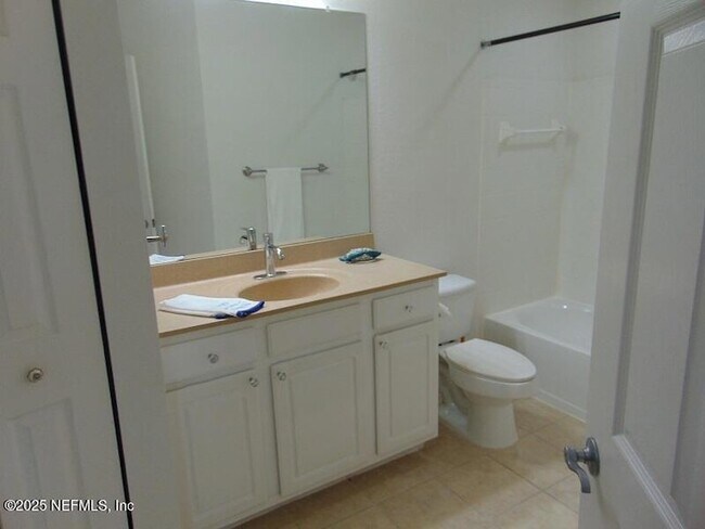 Building Photo - 10075 Gate Pkwy N