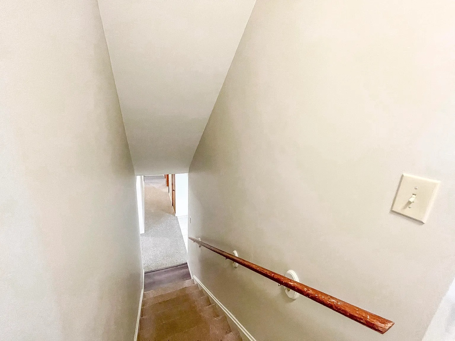 Building Photo - 811 7th St