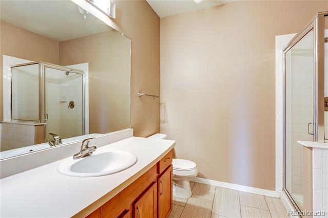 Building Photo - 10184 Park Meadows Dr