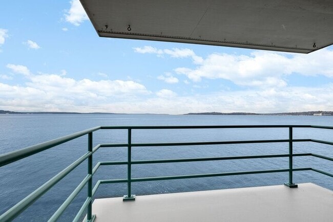 Building Photo - Stunning ALKI WATERFRONT Condo Overlooking Majestic Puget Sound!