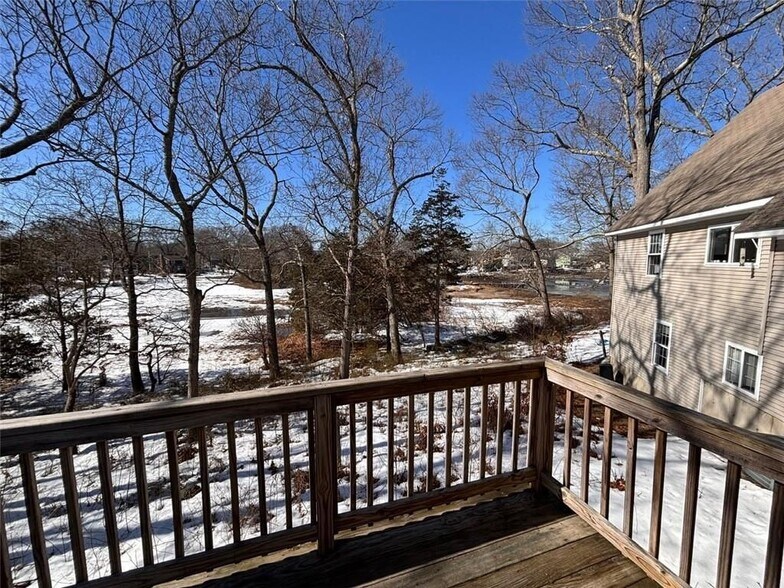 Building Photo - 100 Clinton Dr