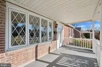 Building Photo - 421 Lawrence Rd