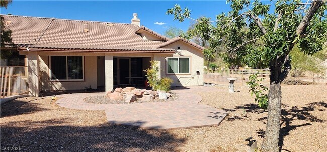 Building Photo - 5213 Orchard Hills Ave