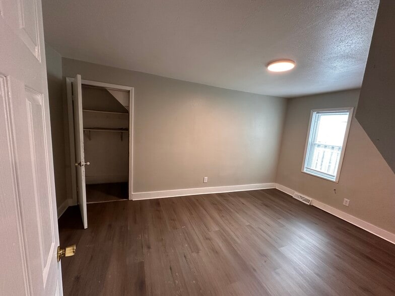 Building Photo - 2164 Jackson St