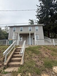 Building Photo - HOME FOR THE HOLIDAYS SPECIAL!-4 BEDROOM H...