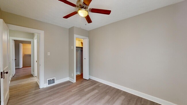 Building Photo - 7401 Jameson Rd