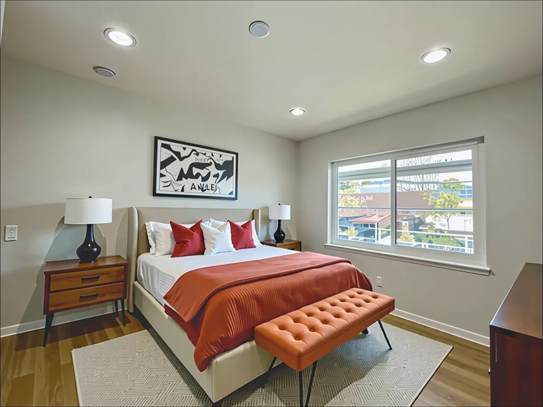 Building Photo - 11702 Dorothy St