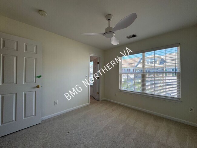 Building Photo - 3850 Dominion Mill Dr