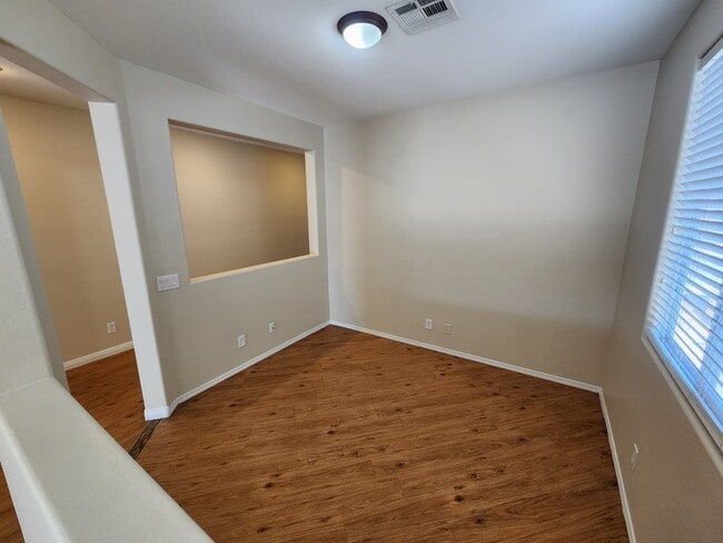 Building Photo - 6229 Majestic Hills Ave