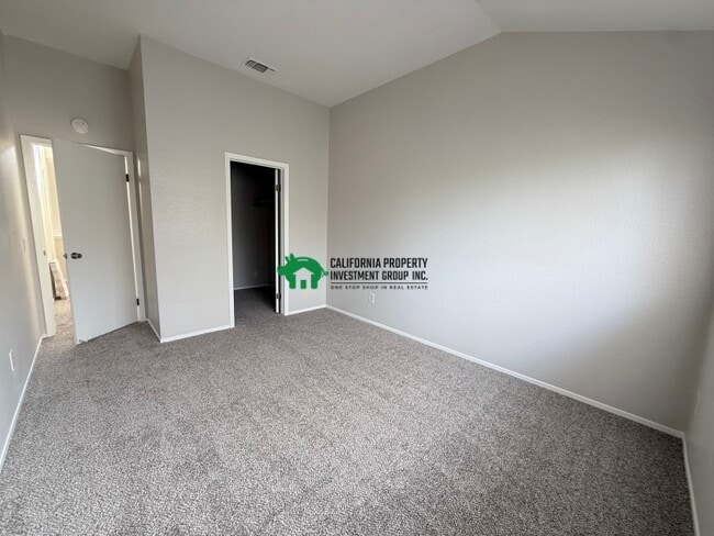 Building Photo - 1608 Hood Rd