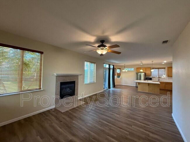 Building Photo - 2080 Picadilly Ct