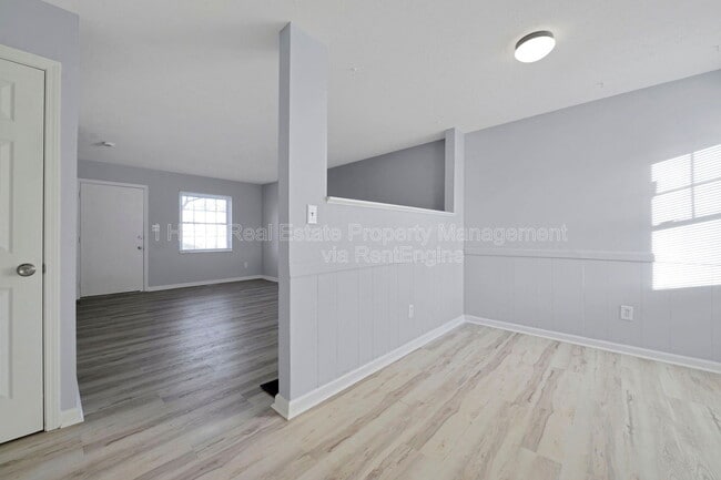 Building Photo - 4245 Morsetown Ct W