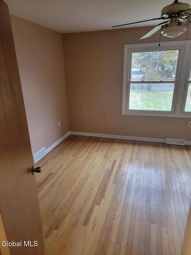 Building Photo - 15 Prospect Terrace