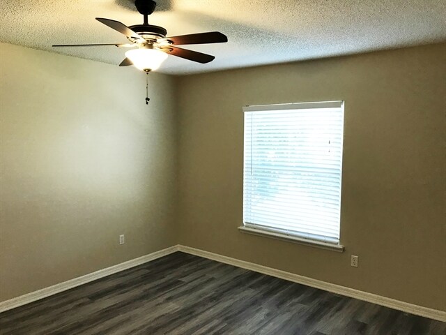 Building Photo - 3080 Golden Pond Blvd