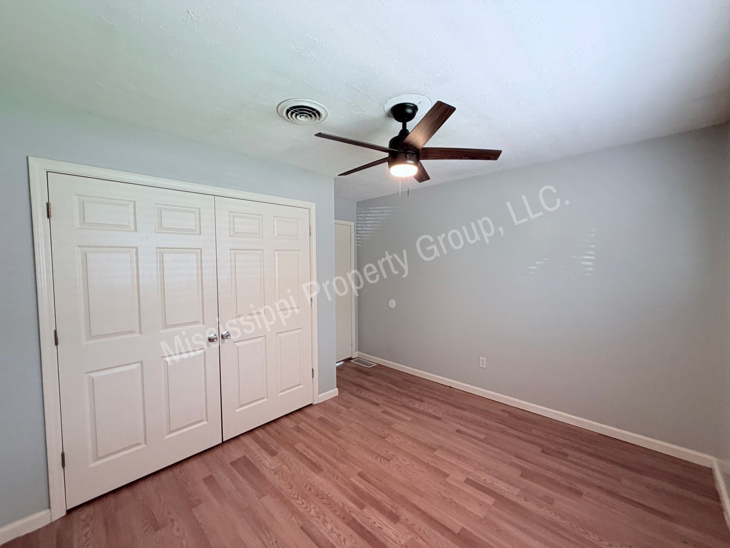 Building Photo - 1214 Beanland Dr