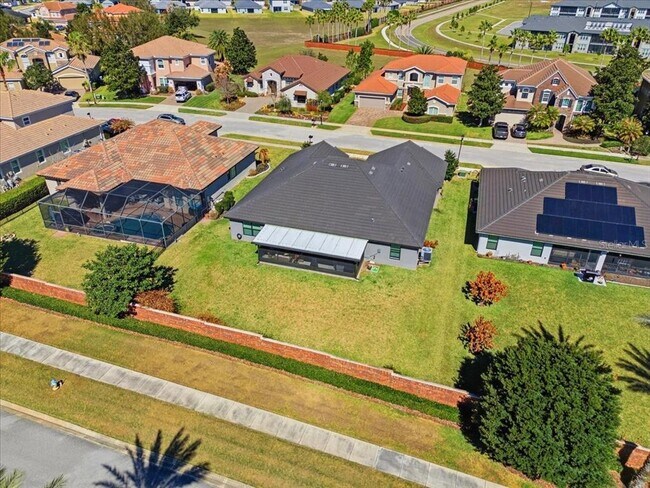 Building Photo - 331 Cres Ridge Rd