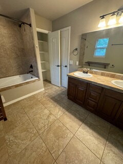 Building Photo - 433 North Drewrys Bluff Drive
