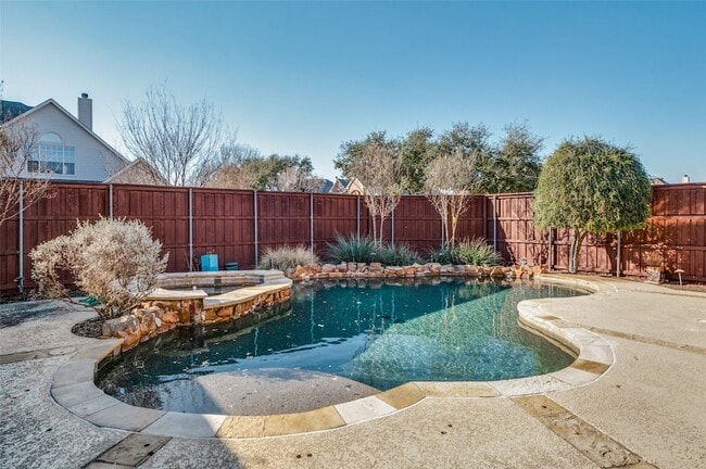 Building Photo - 8117 Halliford Dr