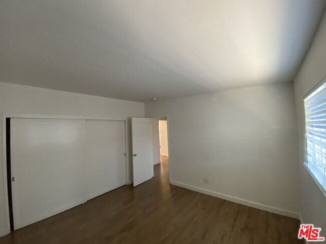 Building Photo - 3332 Helms Ave