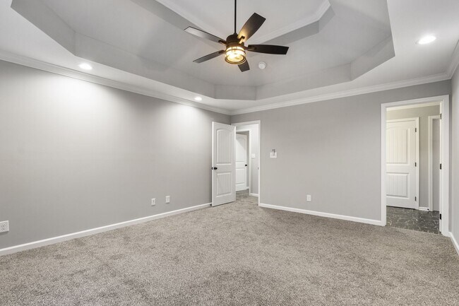 Building Photo - 1629 Kestrel Dr
