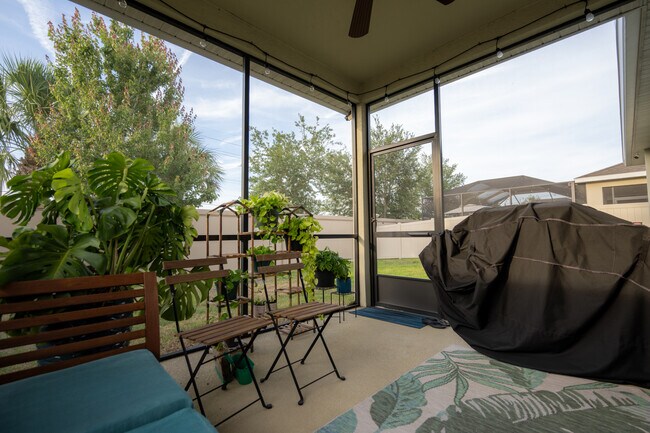 Building Photo - Lucaya Lake Club- Single Family Home