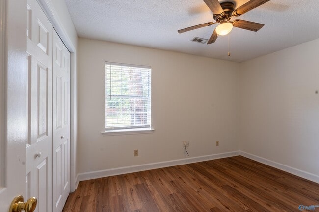 Building Photo - 896 Toney Rd
