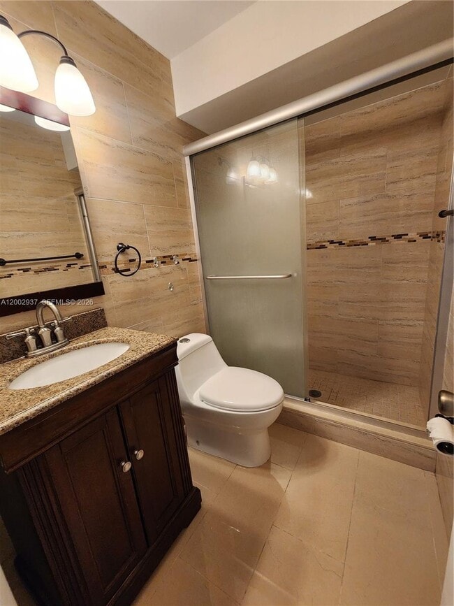 Building Photo - 6485 SW 129th Ave