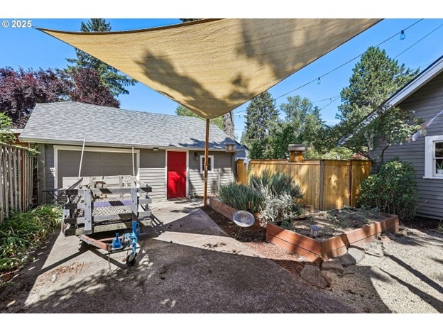 Building Photo - 5325 SW Watson Ave